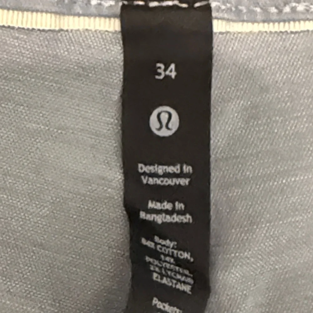 Lululemon ABC Commission Classic-Fit Short